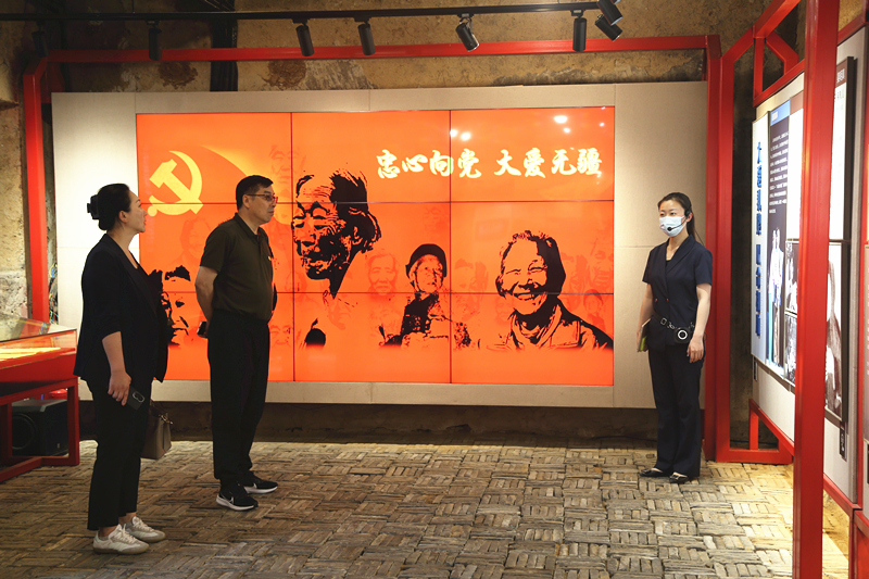 寻访红色凝心铸魂,传承红色锤炼品格——青岛工学院开展主题教育实践活动 寻访红色凝心铸魂,传承红色锤炼品格——青岛工学院开展主题教育实践活动