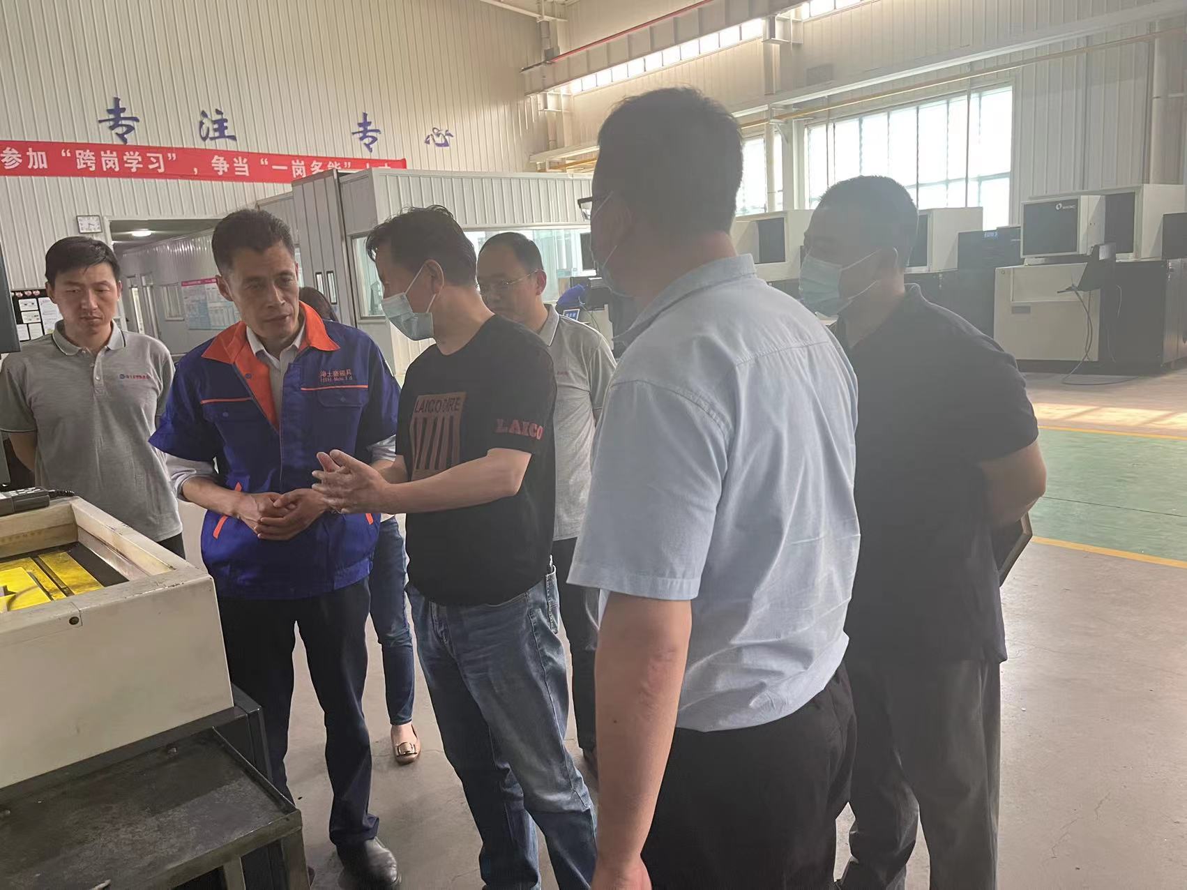 用人单位大走访 全员联动促就业——青岛工学院校领导带队赴青岛海士豪科技集团走访调研 用人单位大走访 全员联动促就业——青岛工学院校领导带队赴青岛海士豪科技集团走访调研