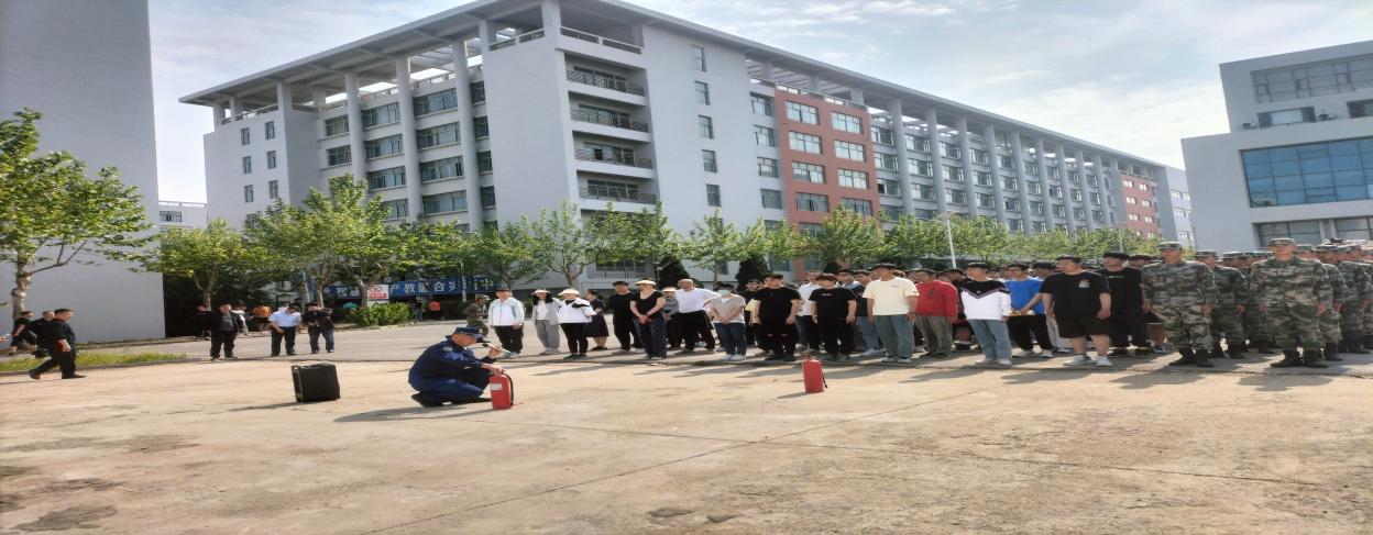 青岛工学院2023年防震减灾暨消防应急疏散演练 青岛工学院2023年防震减灾暨消防应急疏散演练