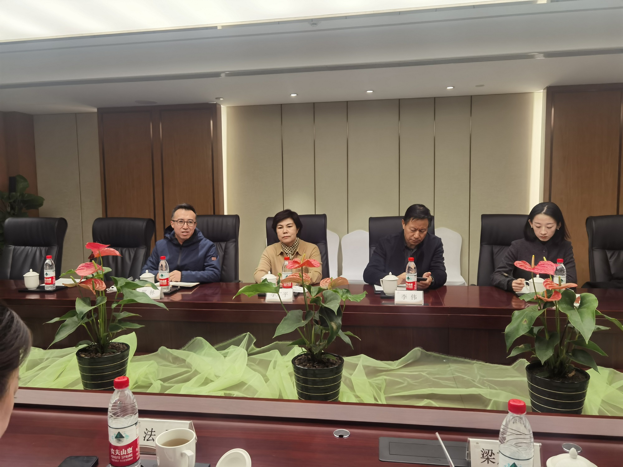 青岛工学院董事长李广平一行到青岛胶东临空经济示范区调研 青岛工学院董事长李广平一行到青岛胶东临空经济示范区调研