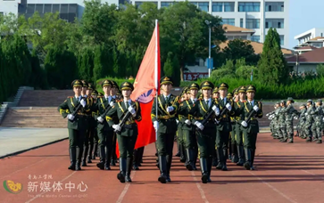 青岛工学院 2021级新生军训结营仪式 暨开学典礼顺利举行 青岛工学院 2021级新生军训结营仪式 暨开学典礼顺利举行