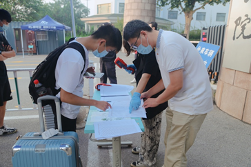 青岛工学院喜迎4809名省外学生返校 青岛工学院喜迎4809名省外学生返校