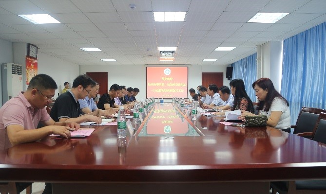 胶州市委常委、统战部刘涛部长一行莅临我校调研指导工作