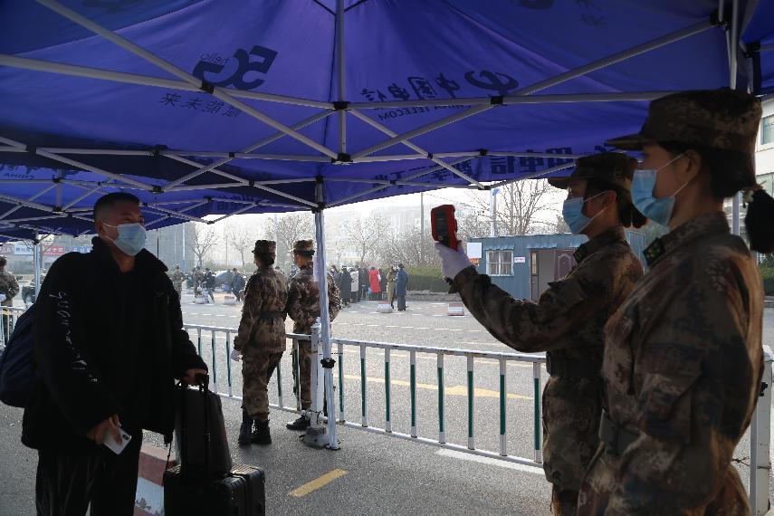 青岛工学院迎来3361名省外学生返校 青岛工学院迎来3361名省外学生返校
