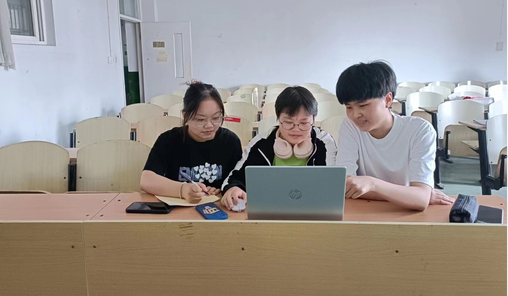 我校学生在2023年“学创杯”全国大学生创业综合模拟大赛山东省选拔赛中喜获佳绩 我校学生在2023年“学创杯”全国大学生创业综合模拟大赛山东省选拔赛中喜获佳绩