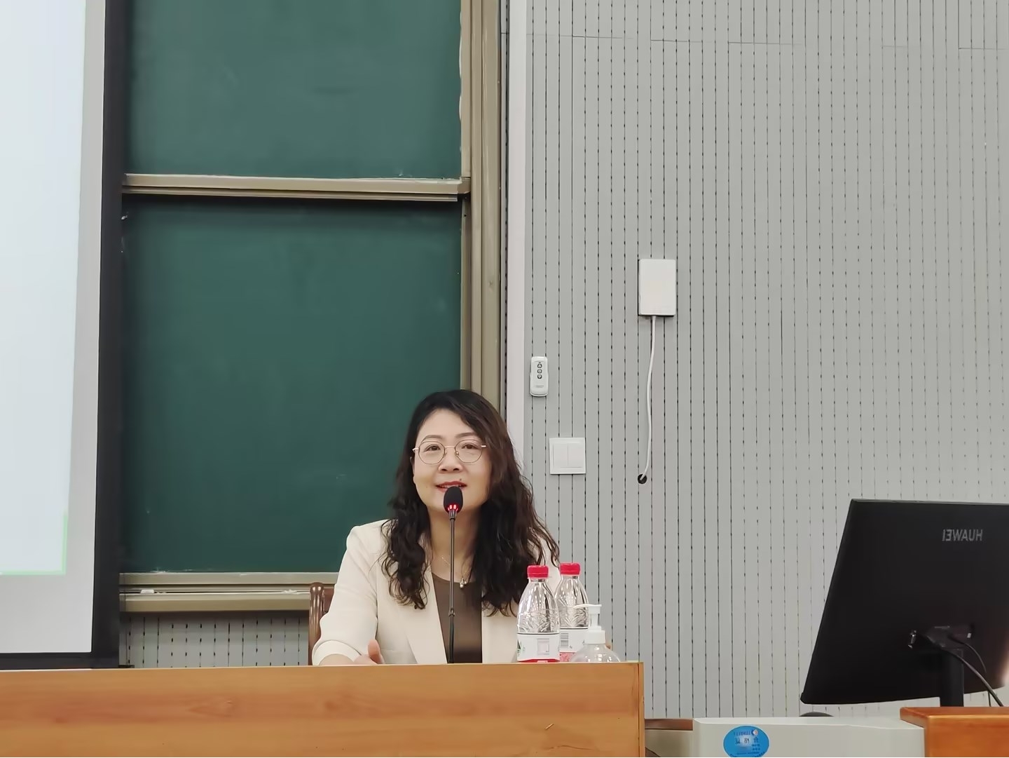 专家教授讲座系列-名师指路,事半功倍青岛工学院2023-2024学年第一学期全体教职工讲座 专家教授讲座系列-名师指路,事半功倍青岛工学院2023-2024学年第一学期全体教职工讲座
