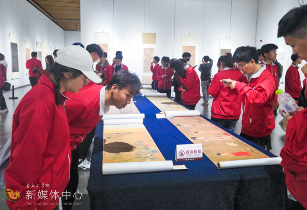 校馆合作共建育人新基地 青岛工学院与青岛宝龙美术馆举办校企合作签约仪式