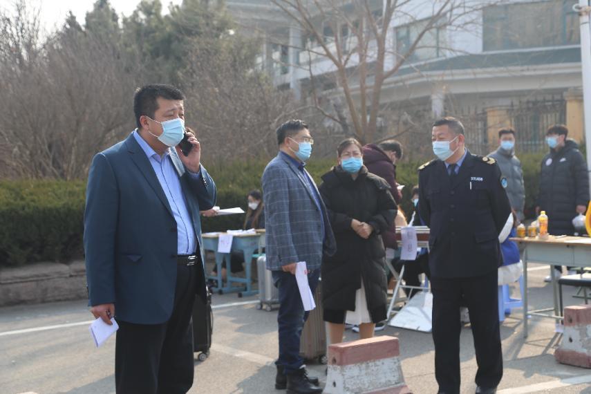 青岛工学院迎来3361名省外学生返校 青岛工学院迎来3361名省外学生返校